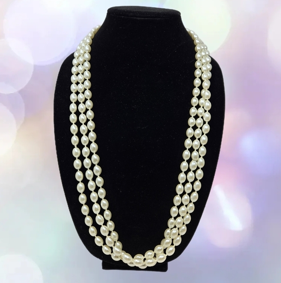 Vintage 1940's to 50's Womens Faux Pearl Necklace Adj Gold Tone Lustrous Sheen - Picture 1 of 10